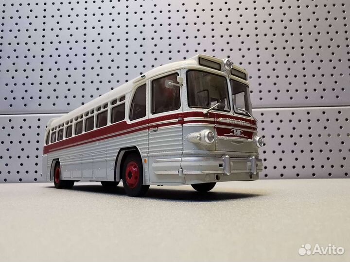 Наши автобусы modimio 1:43