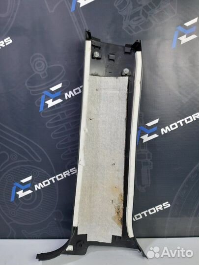 Обшивка салона правая Bmw X5 E53 M54B30 2005