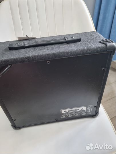 Комбоусилитель