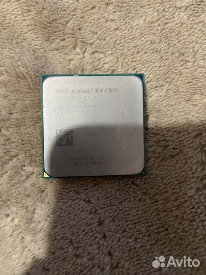 Материнская плата fm2+ с процессором и памятью