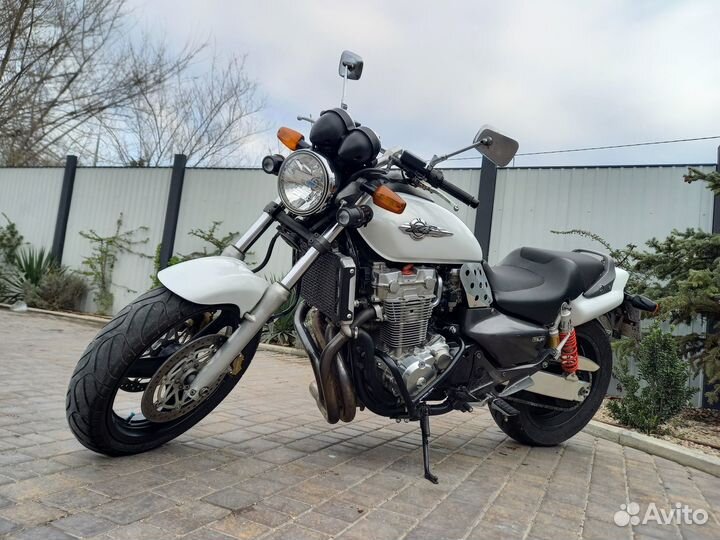Мотоцикл honda X4