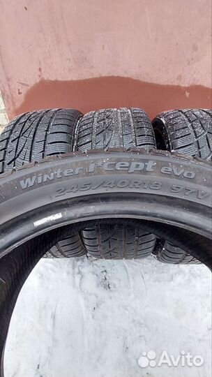 Hankook Winter I'Cept Evo 245/40 R18 97V