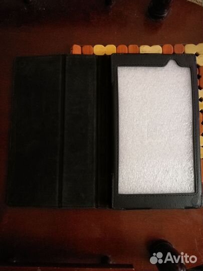 Чехол IT baggage для Asus MeMO Pad 7 ME572C