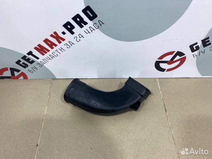 Патрубок воздушного фильтра Peugeot 607 2000-2010