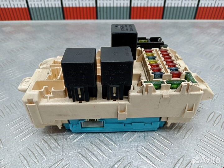 Блок комфорта для Mitsubishi Galant 8 MR405891