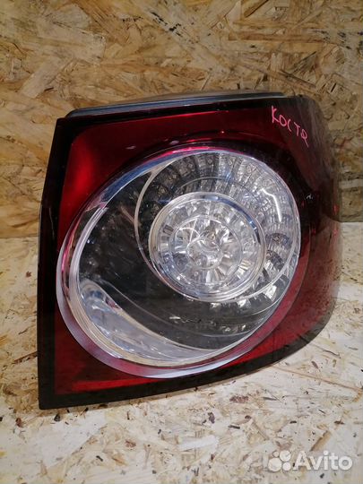 Фонарь правый диодный Volkswagen Golf 5 +