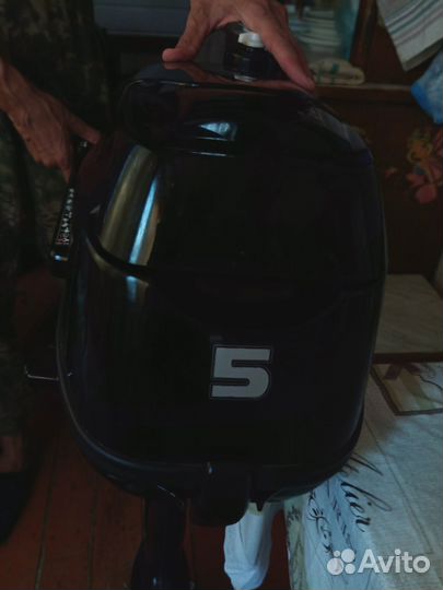 Продаю Лодочный мотор Mercury F5M 4-х тактный