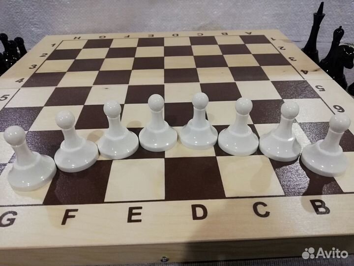 Шахматы СССР Фигуры глянцевый пластик. Новые