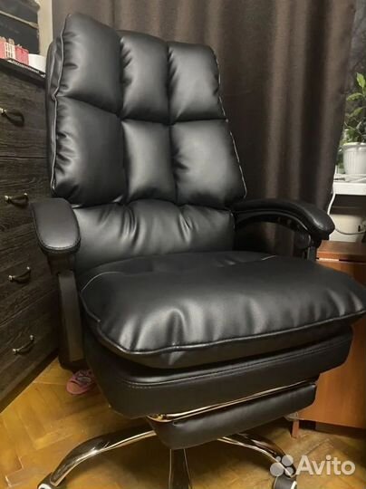 Компьютерное офисное кресло с массажем (новые)