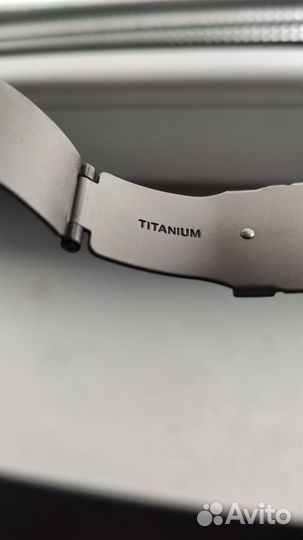 Romanson opus all titanium chronograph um4128hm