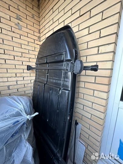 Багажник бокс на крышу thule