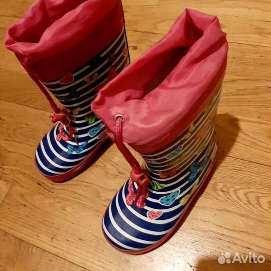 Резиновые сапоги