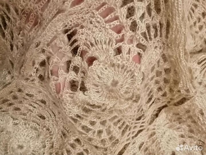 Пуховый платок паутинка