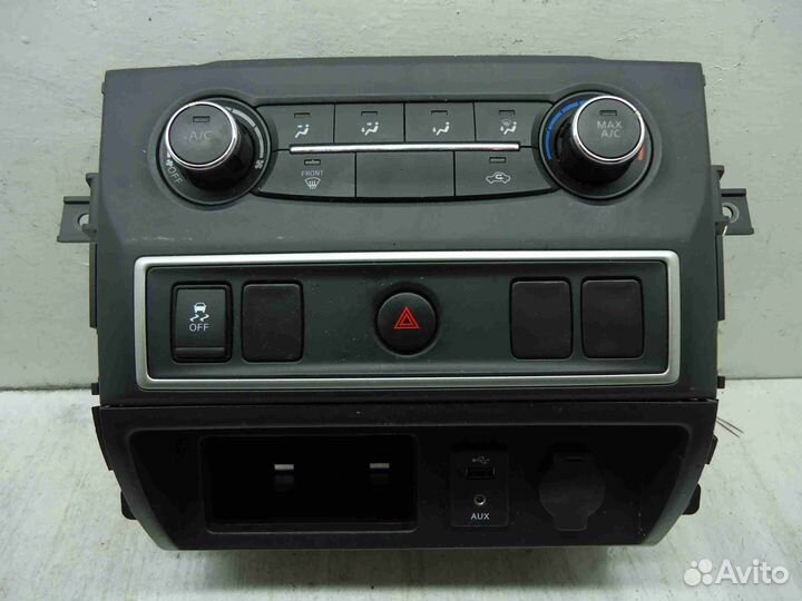 Переключатель отопителя (печки) для Nissan Titan 2