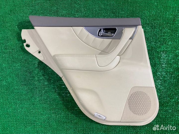 Обшивка двери лев. зад. Infiniti Fx35, Fx37, Fx50