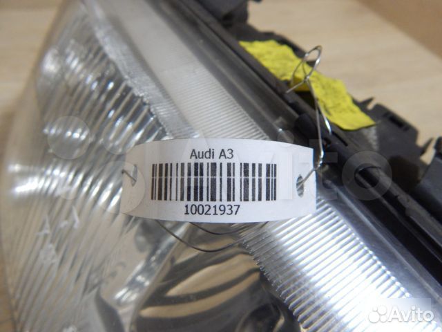 Фара передняя правая Audi A3