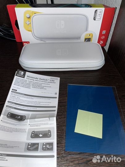 Оригинальный чехол Nintendo для Switch Lite новый