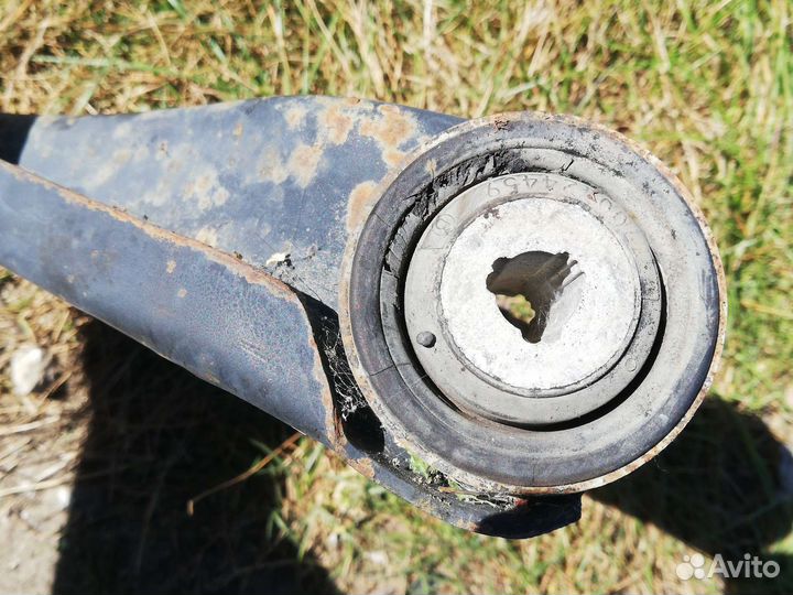 Рычаг передний Рено Клио 2