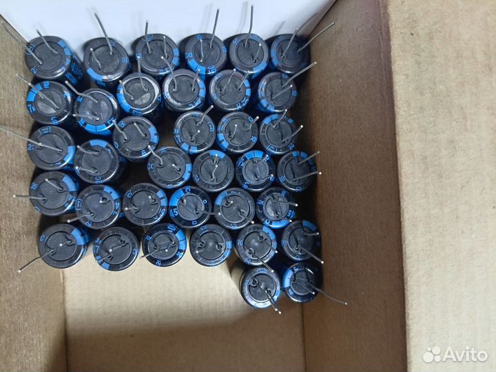 Конденсатор 47мкф 450 вольт 36 шт