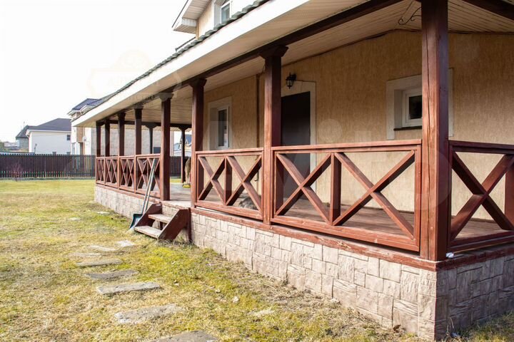 Дом 170 м² на участке 8 сот.