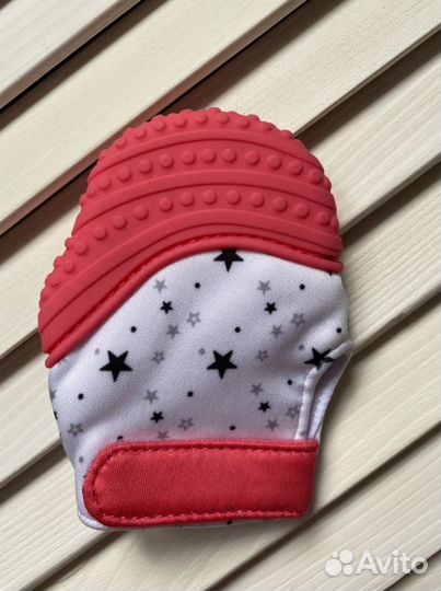 Прорезыватель-рукавичка грызунок