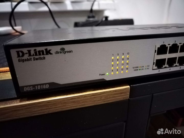 Коммутатор D-link DGS-1016D
