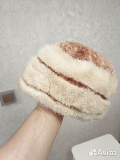 Шапка норковая женская