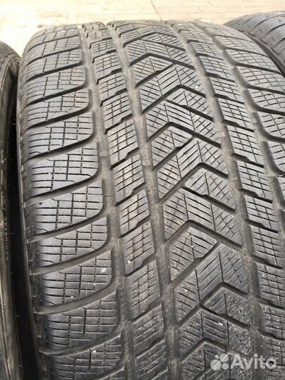Pirelli Scorpion Winter 275/40 R21 и 305/35 R21