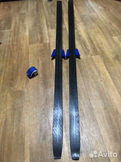 Лыжи детские 140 см