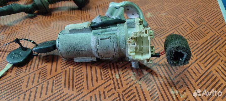 Замок зажигания Byd F3