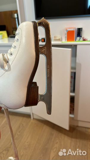 Коньки фигурные wifa 28 LL