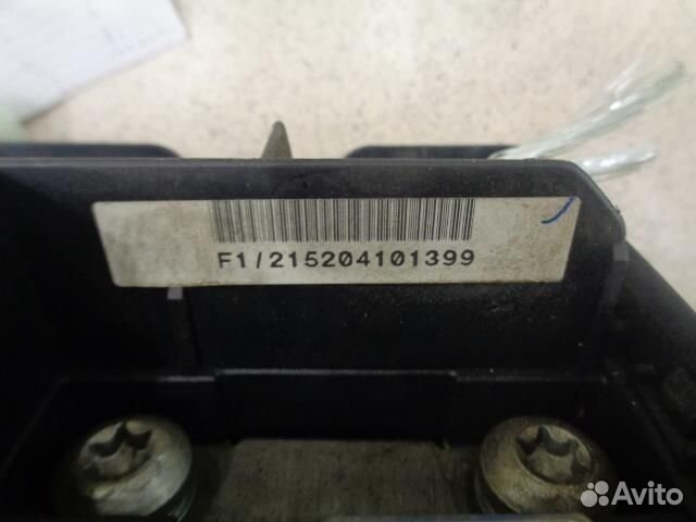 Блок предохранителей подкапотный Land Rover Disco