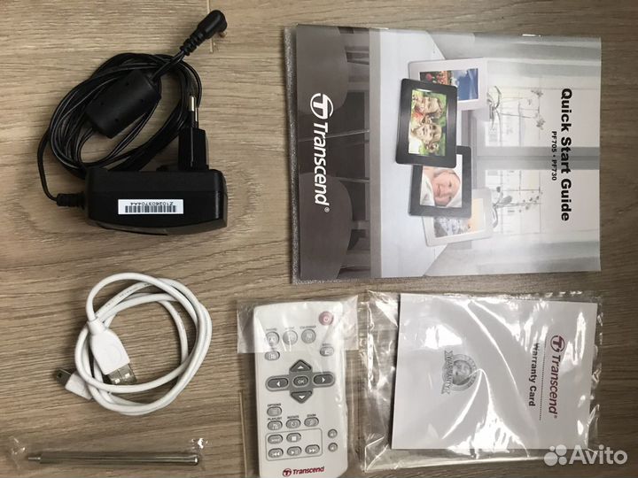 Фоторамка Transcend 7” 2Gb PF730