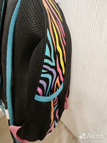 Школьный ранец для девочки