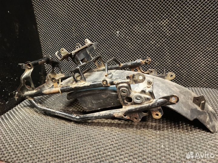 Задний бугель Yamaha fzr 400