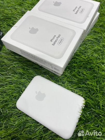 Повербанк для iPhone