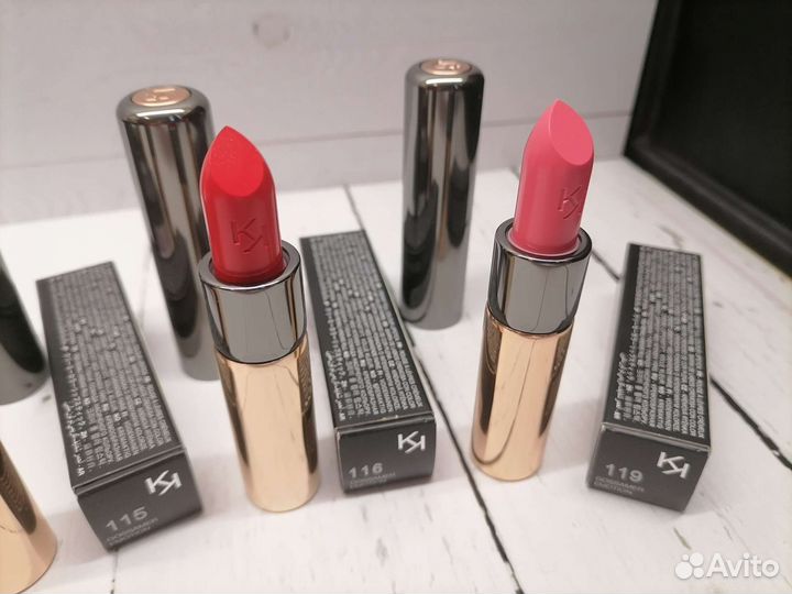 Kiko Яркая кремовая помада для губ gossamer emoti