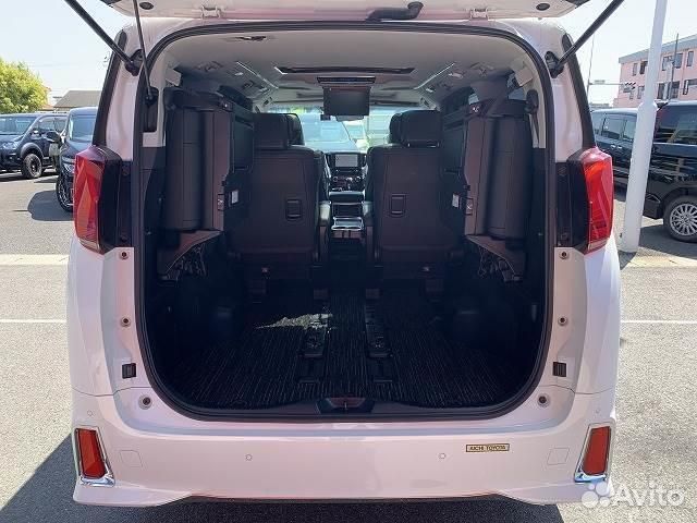 Toyota Alphard 2.5 CVT, 2020, 18 000 км
