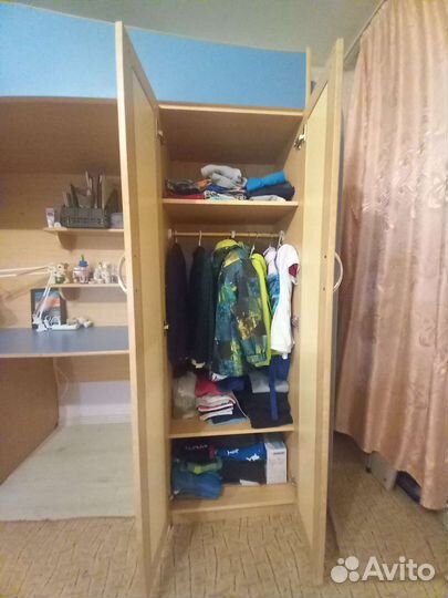 Кровать чердак со столом бу