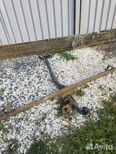 Фаркоп на ниву 21214