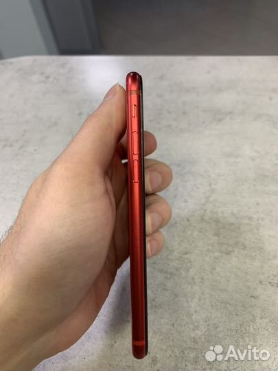 iPhone SE (2020), 128 ГБ