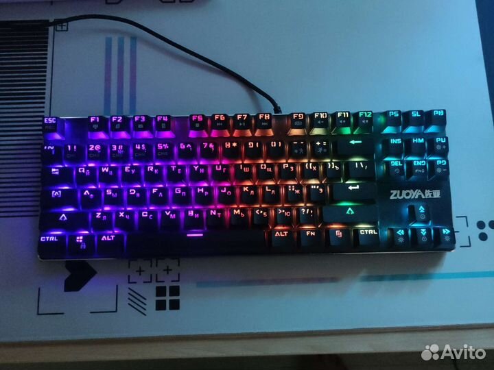 Игровая механическая клавиатура