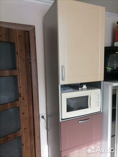 Кухонных пенал