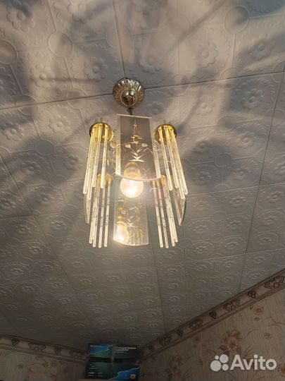 Люстра потолочная