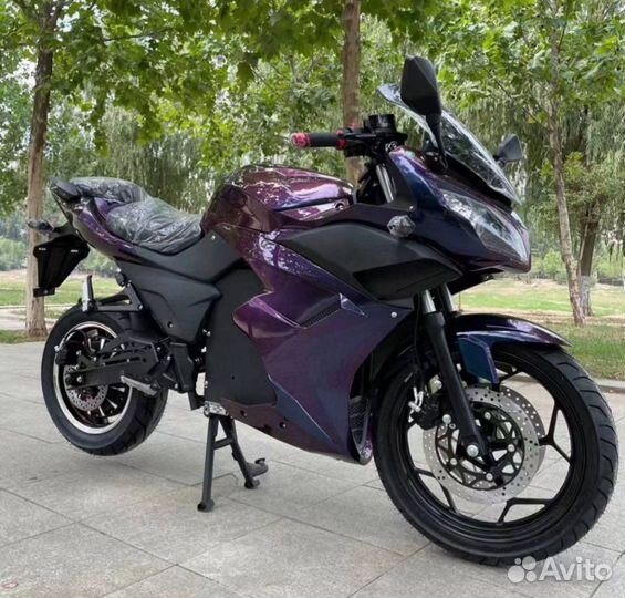 Электромотоцикл Yamaha R3