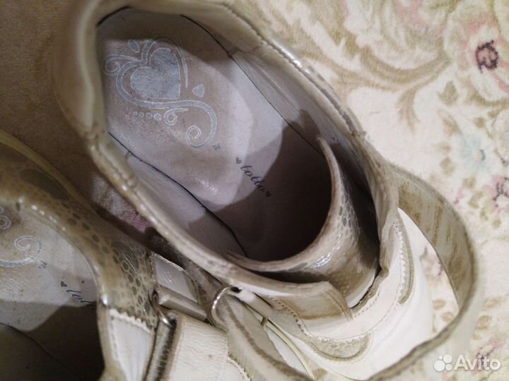 Кроссовки.Тотто 30 размер