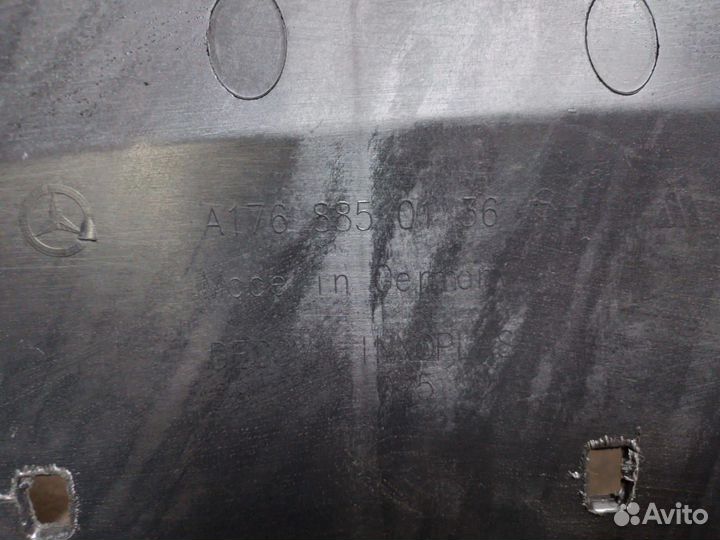 Защита переднего бампера Mercedes A1768850136
