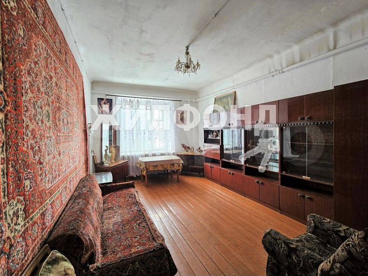 2-к. квартира, 57 м², 2/2 эт.