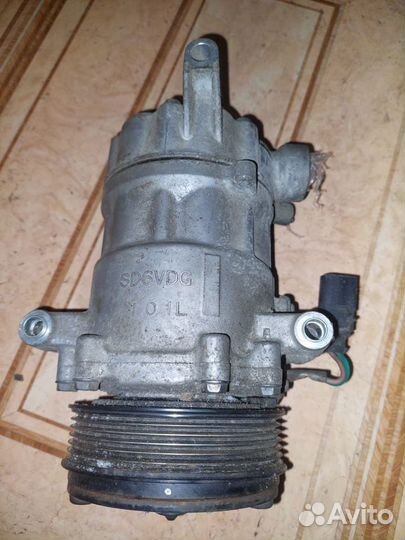 Компрессор кондиционера Volkswagen Polo 2019