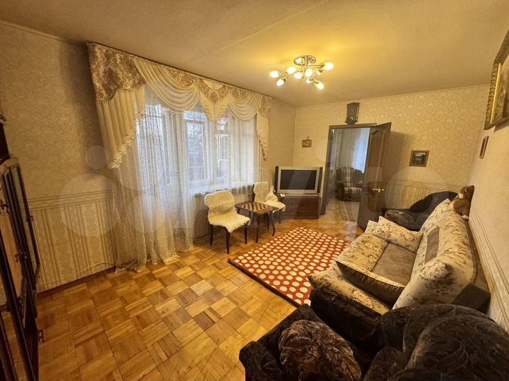 3-к. квартира, 56 м², 3/9 эт.